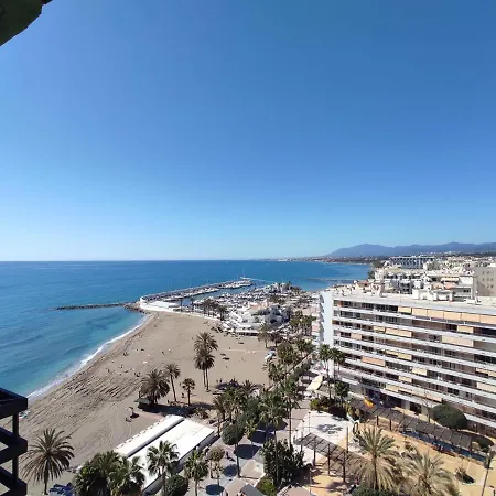 En Primera Linea De Playa A - Centro * 마르베야