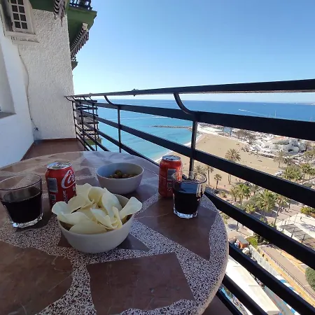 Apartament En Primera Linea De Playa A - Centro Marbella